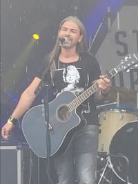 Jens-Rupp-unplugged-Live-Open-Air-Marylin-Ansage